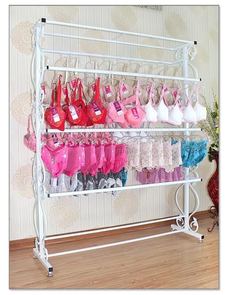 内衣货架展示与LED显示屏在内蒙古市场的结合应用